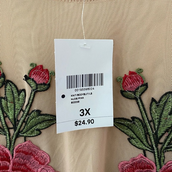 NWT Forever 21 Plus Floral Appliqué Nude Mesh Long Sleeve Bodysuit Size 3X - Picture 5 of 6